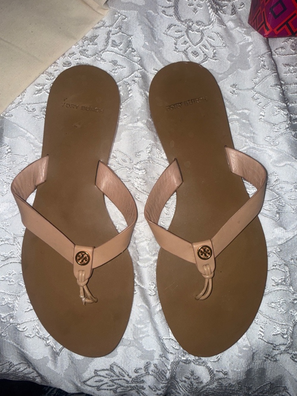 Tory Burch Nude Beige Leather Logo Sandals, 7, see photos and read desc. - Picture 2 of 7
